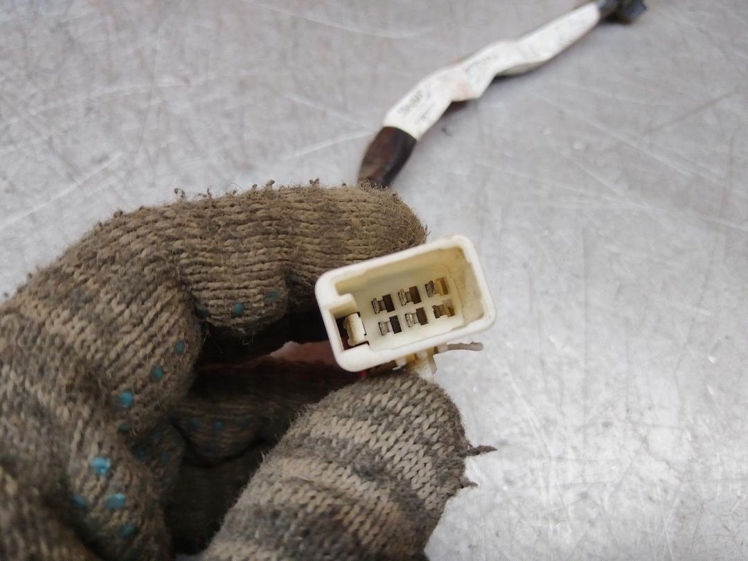 Проводка двери задней левой 2TC5PQ Mazda Premacy купить на авторазборке