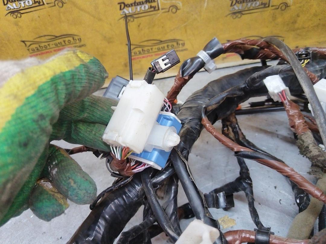 Проводка салона 2D41PC Toyota Avensis undefined