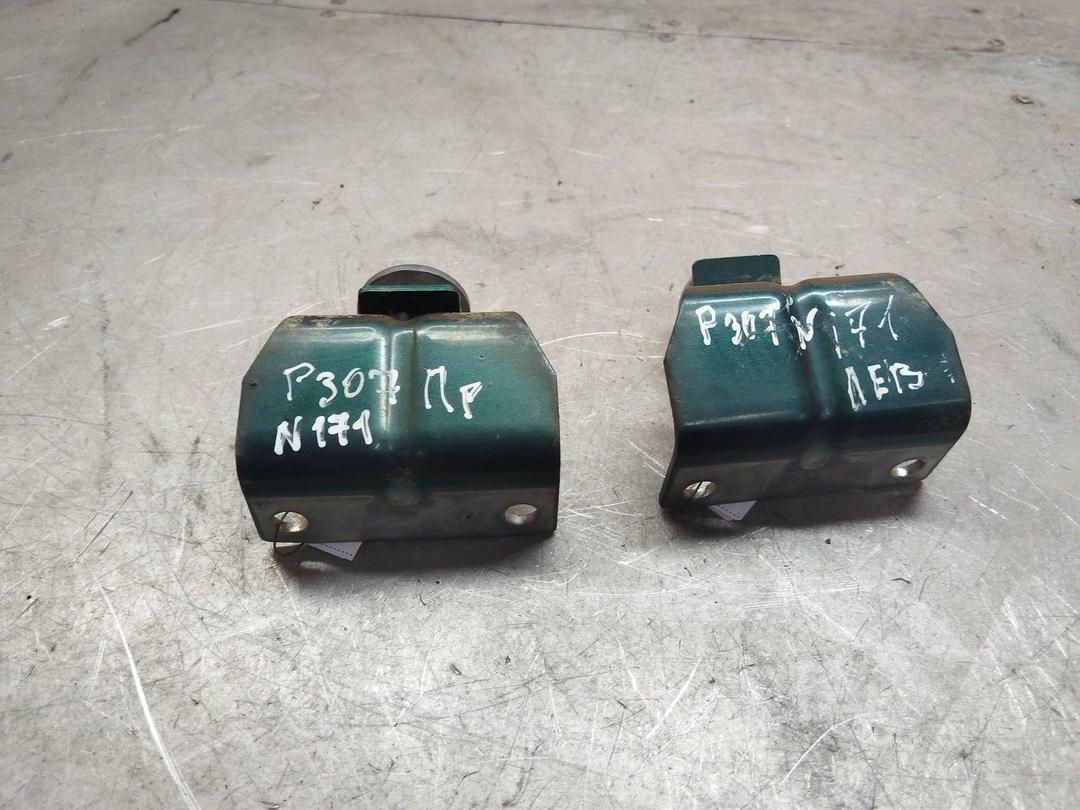 Петля крышки багажника MIK3SY Peugeot 307