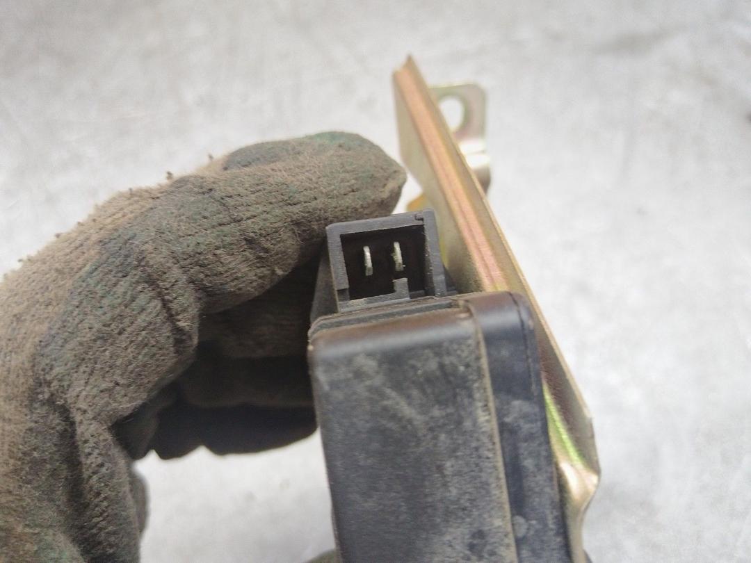 Активатор замка крышки топливного бака 85L8Q2 Peugeot 607 купить