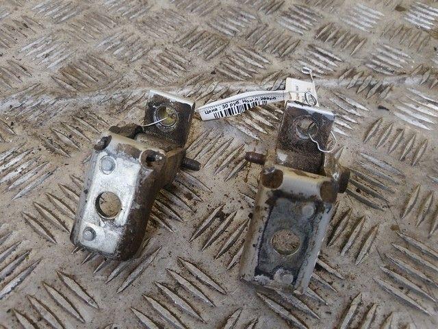 Петля двери задней левой IP4BWX Peugeot 206