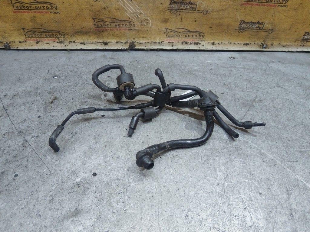 Трубка вакуумная TFN8D8 Volkswagen Polo - Фото 1