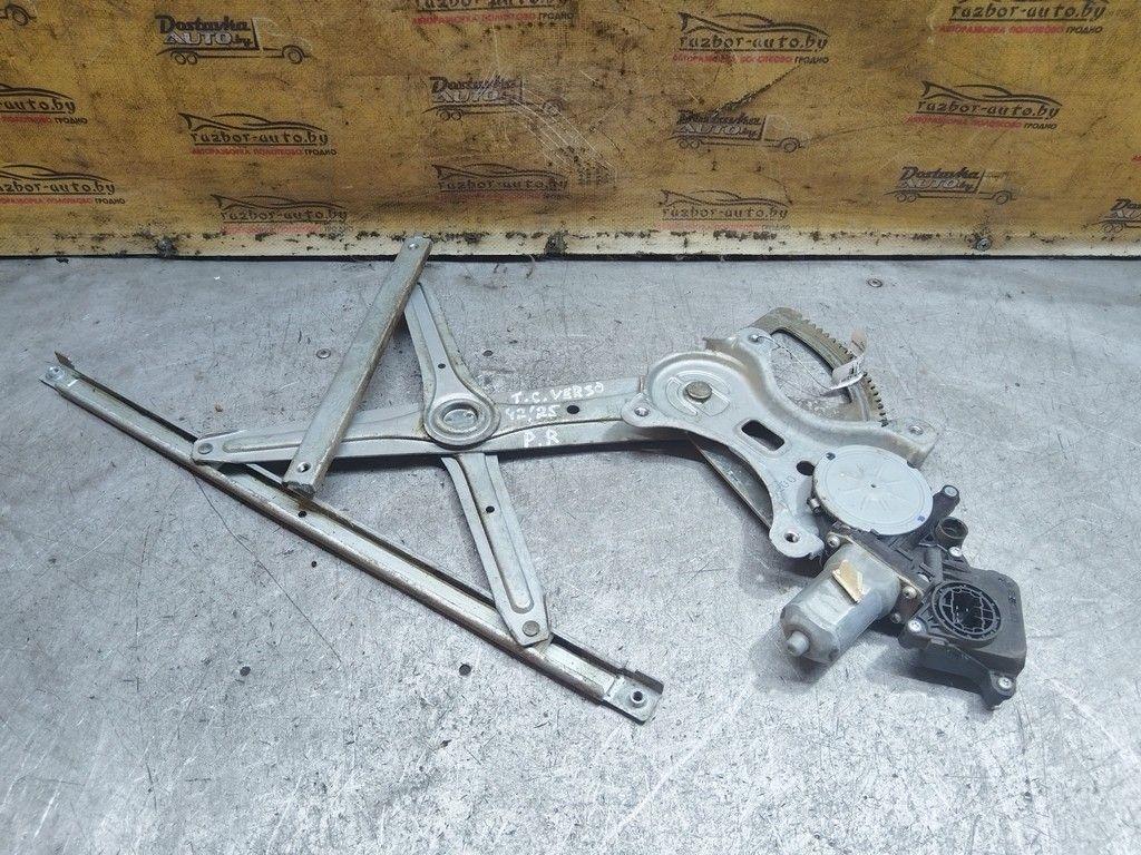 Стеклоподъемник электрический задний правый M7WFVV Toyota Corolla Verso - Фото 2