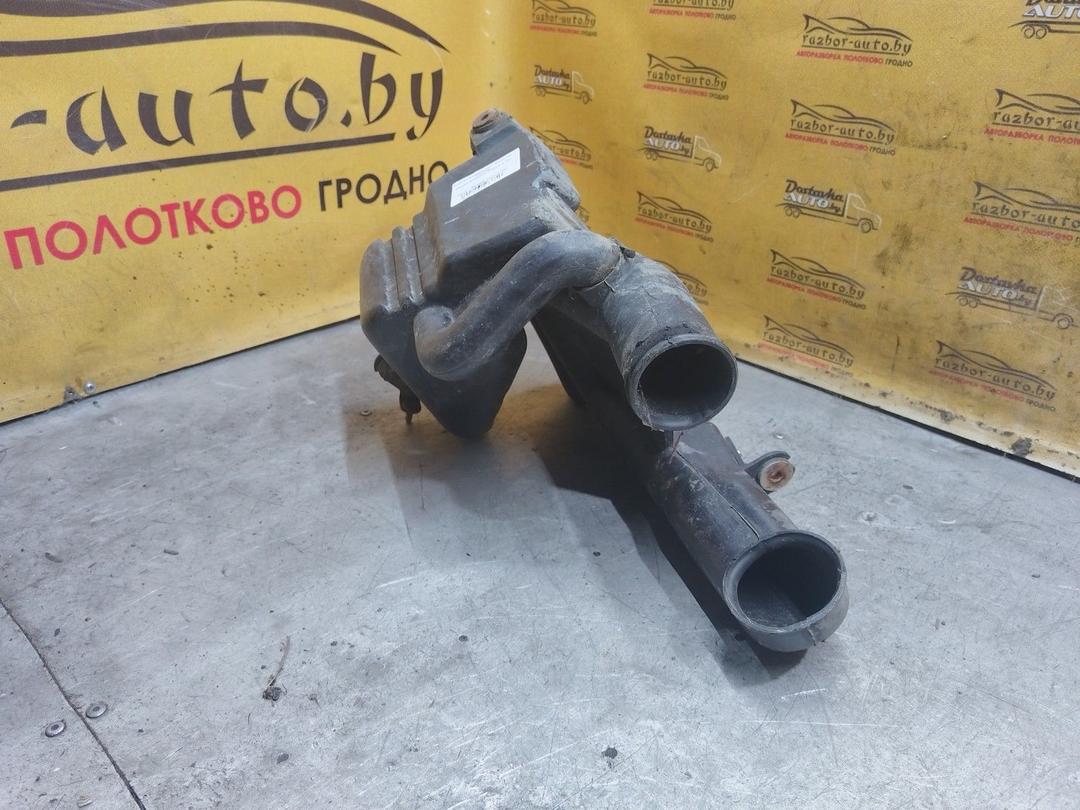 Корпус воздушного фильтра 21UX9Z Mazda Premacy купить на авторазборке