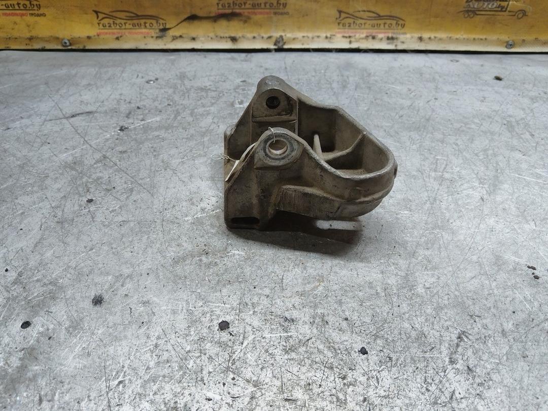 Кронштейн двигателя 5NBNEP Peugeot 607 купить на авторазборке