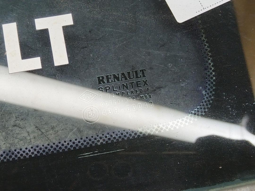 Стекло кузовное боковое правое PV0NB6 Renault Clio купить