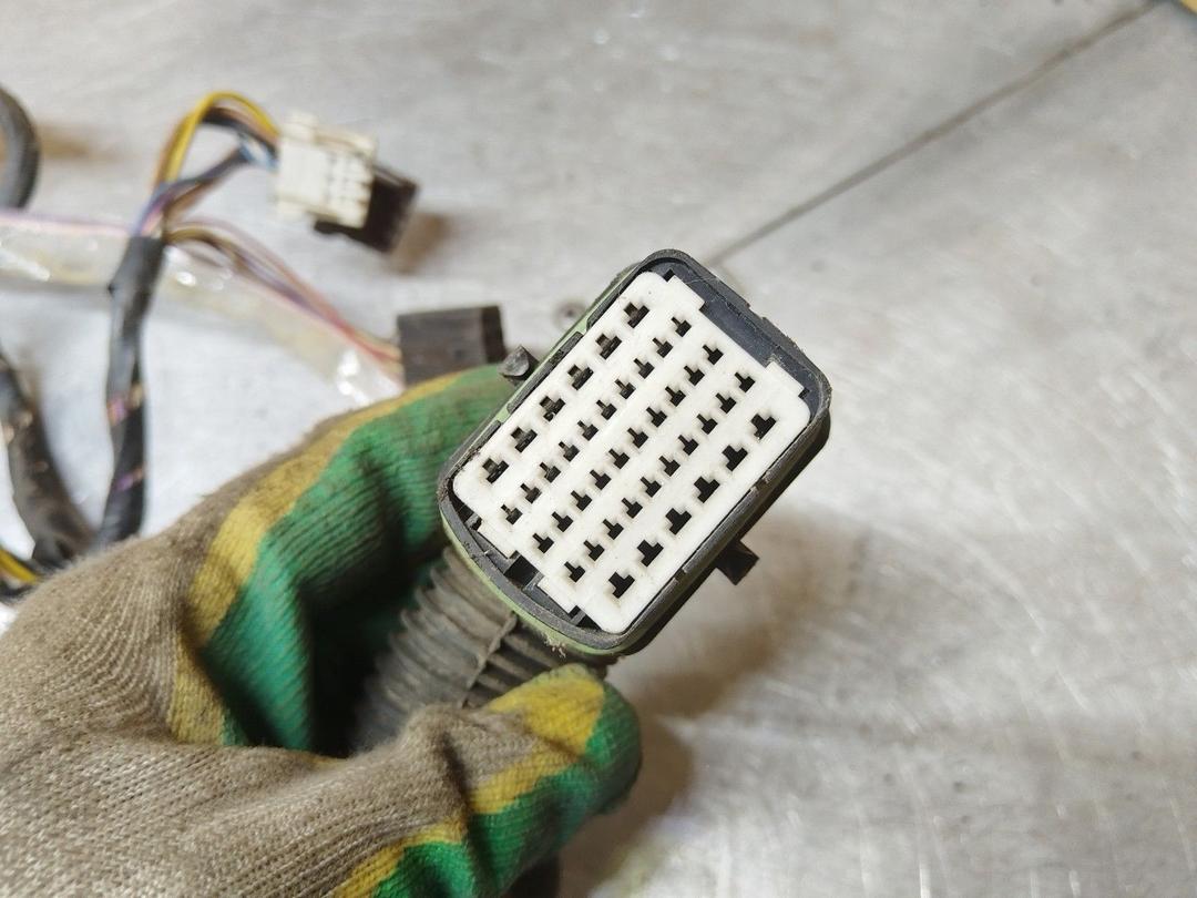 Проводка двери передней левой T36IUE Renault Espace купить