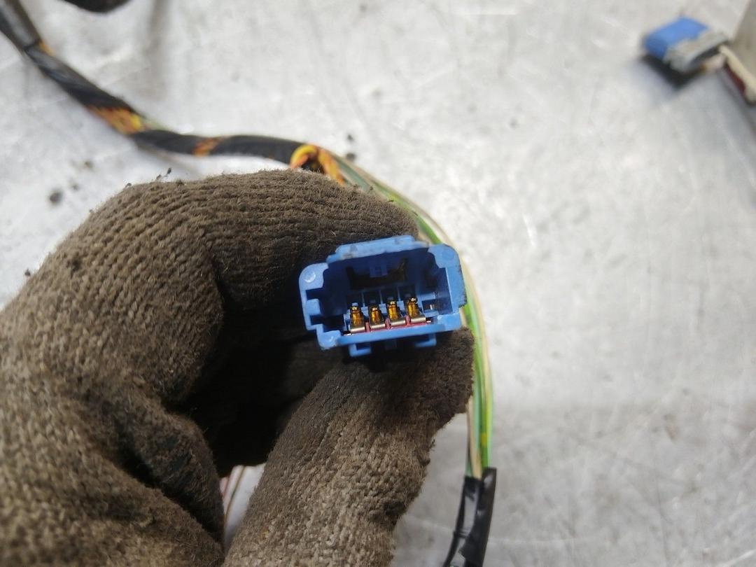 Проводка салона RA1XV2 Citroen C5 - Фото 4