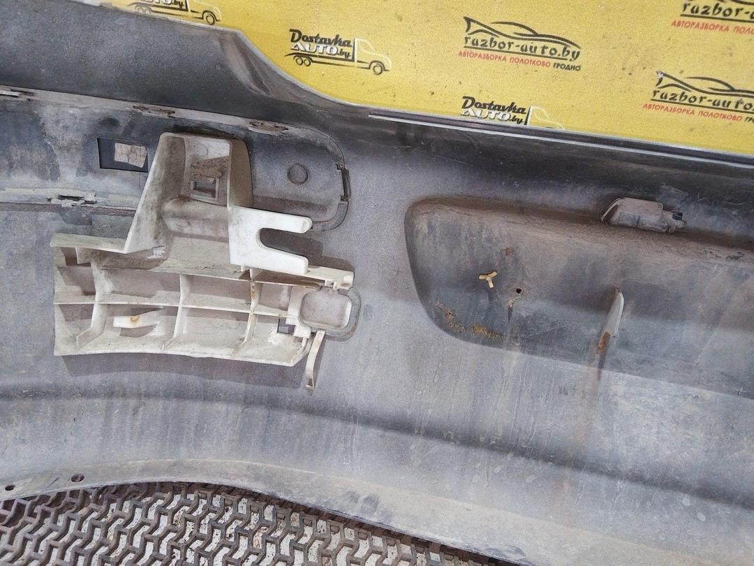 Бампер задний UJ9W42 Peugeot 307 undefined