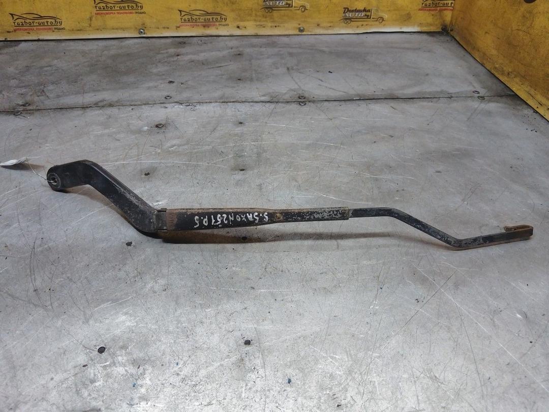 Щеткодержатель (поводок стеклоочистителя, дворник) 6JOV7S Citroen Saxo - Фото 1