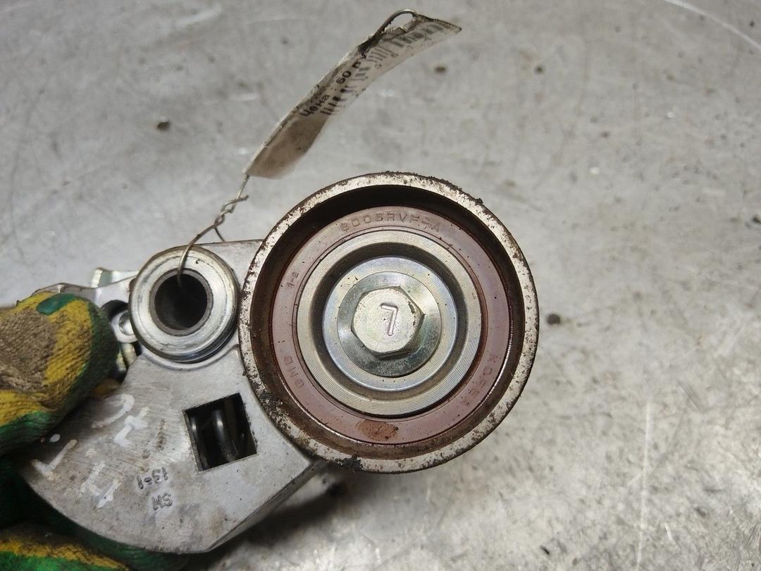 Натяжитель ремня генератора JX62CM Hyundai Trajet купить в магазине запчастей бу