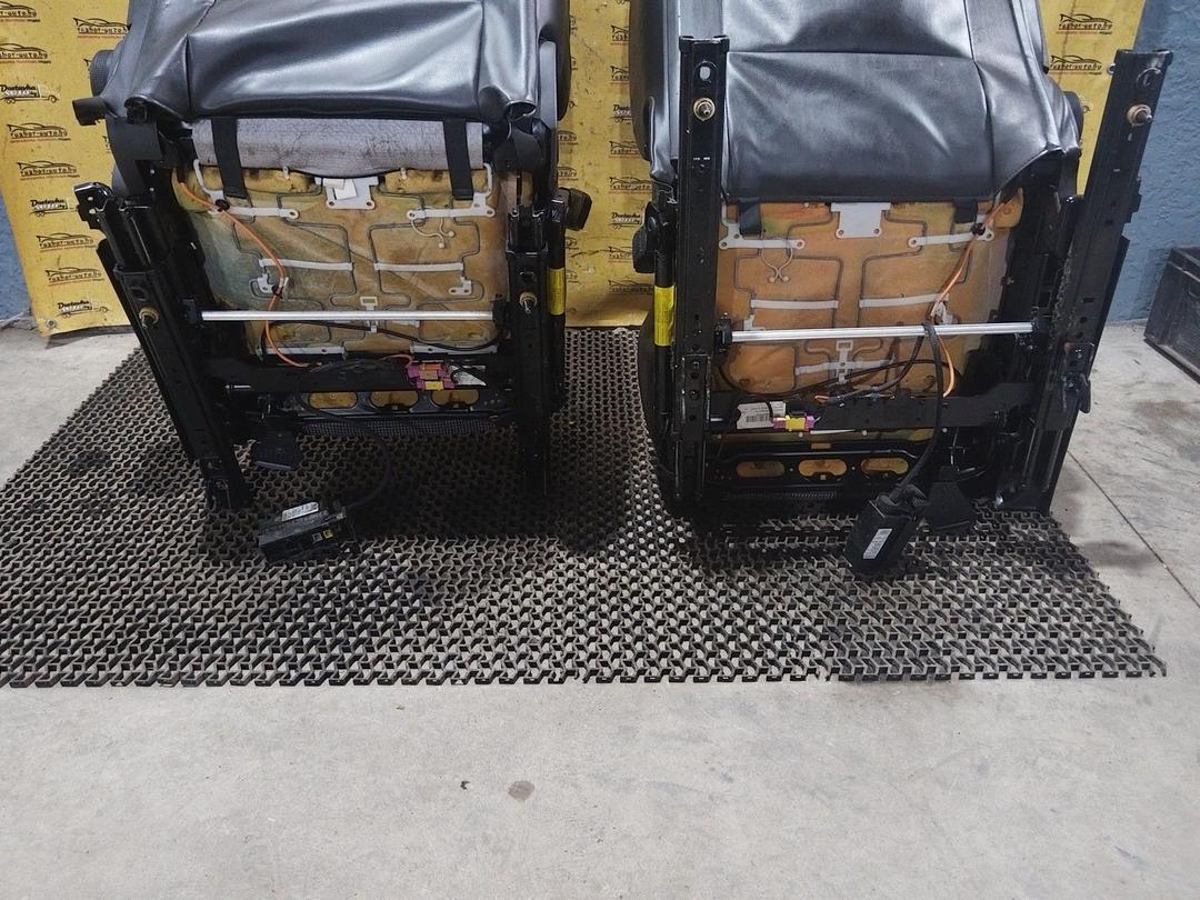 Салон (комплект сидений) LYDNDZ Opel Vectra undefined