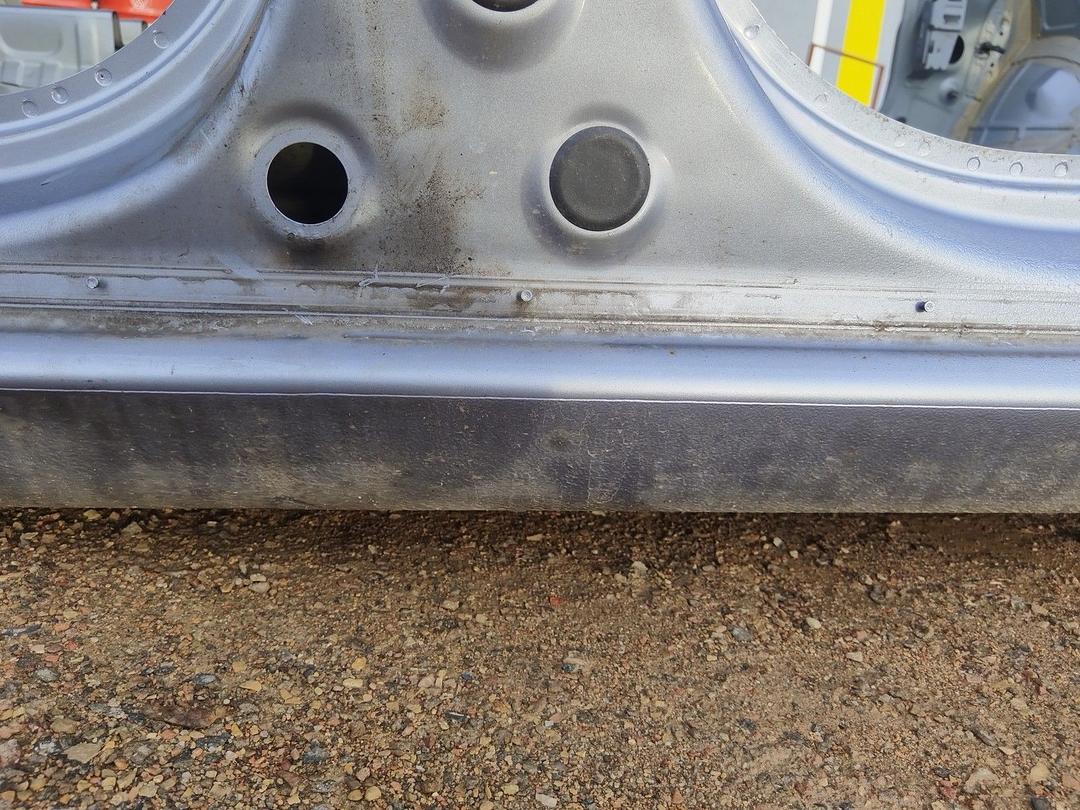 Стойка кузовная центральная правая 2S4Q7X Opel Zafira купить