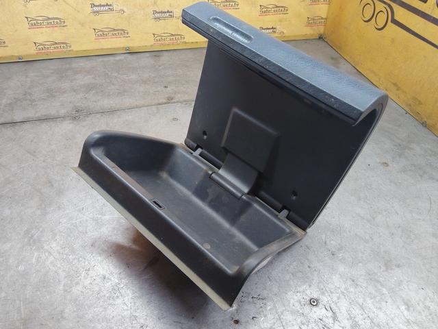 Бардачок LVZS81 Fiat Ulysse купить на авторазборке