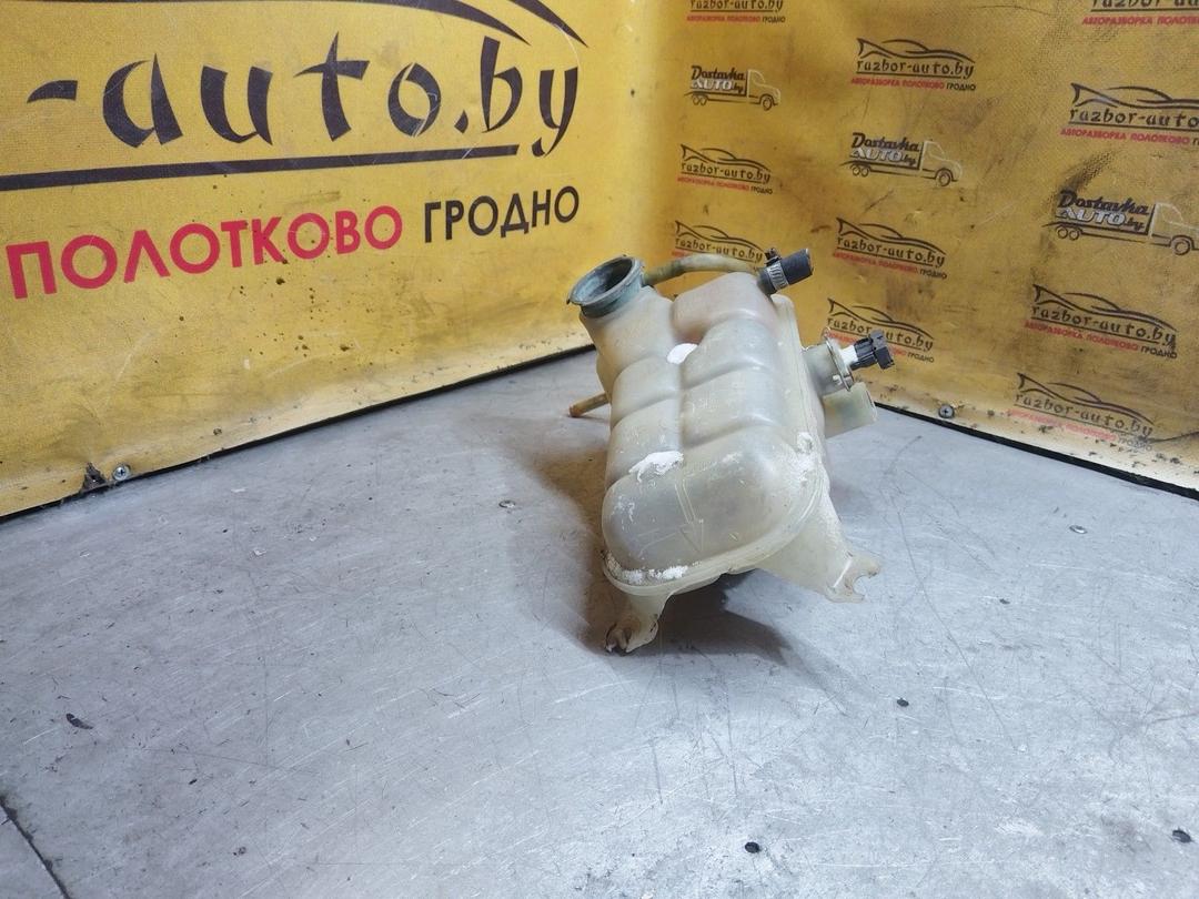 Бачок расширительный M4MZ8M Mercedes E W124 - Фото 3