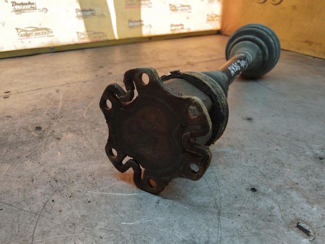 Полуось передняя правая (приводной вал, ШРУС) N2OUKG Audi A4 купить с доставкой