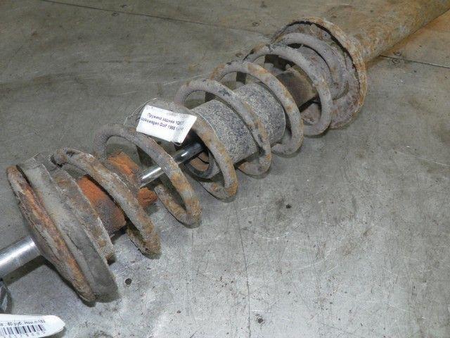 Пружина задняя YQ68Z8 Volkswagen Golf