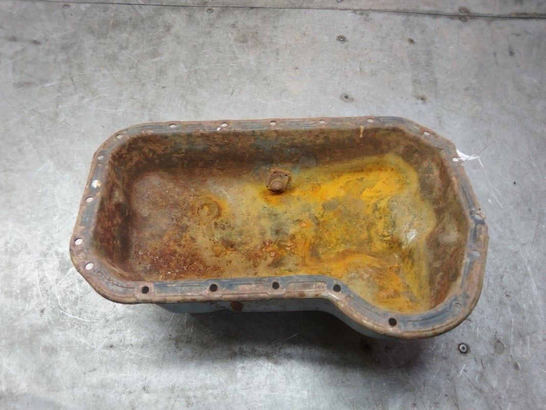 Поддон 8Q0PV6 Volkswagen Passat - Фото 1