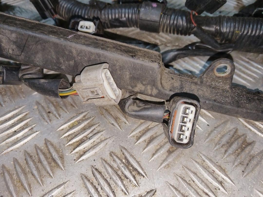 Проводка двигателя OIXDX9 Toyota Avensis undefined