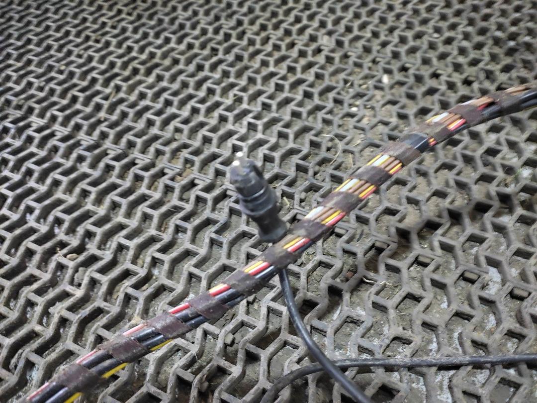 Проводка L00DTO Audi 80 - Фото 5