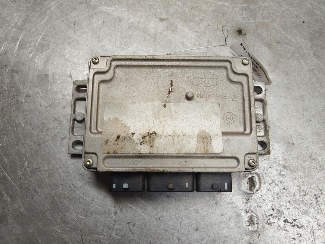 Блок управления двигателем M5D3IF Citroen C4 - Фото 2