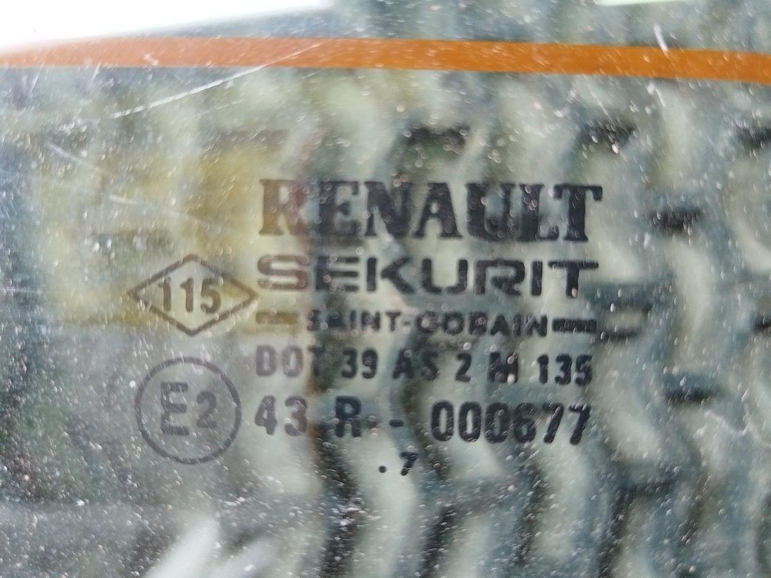 Стекло заднее U3W66F Renault Laguna купить на авторазборке