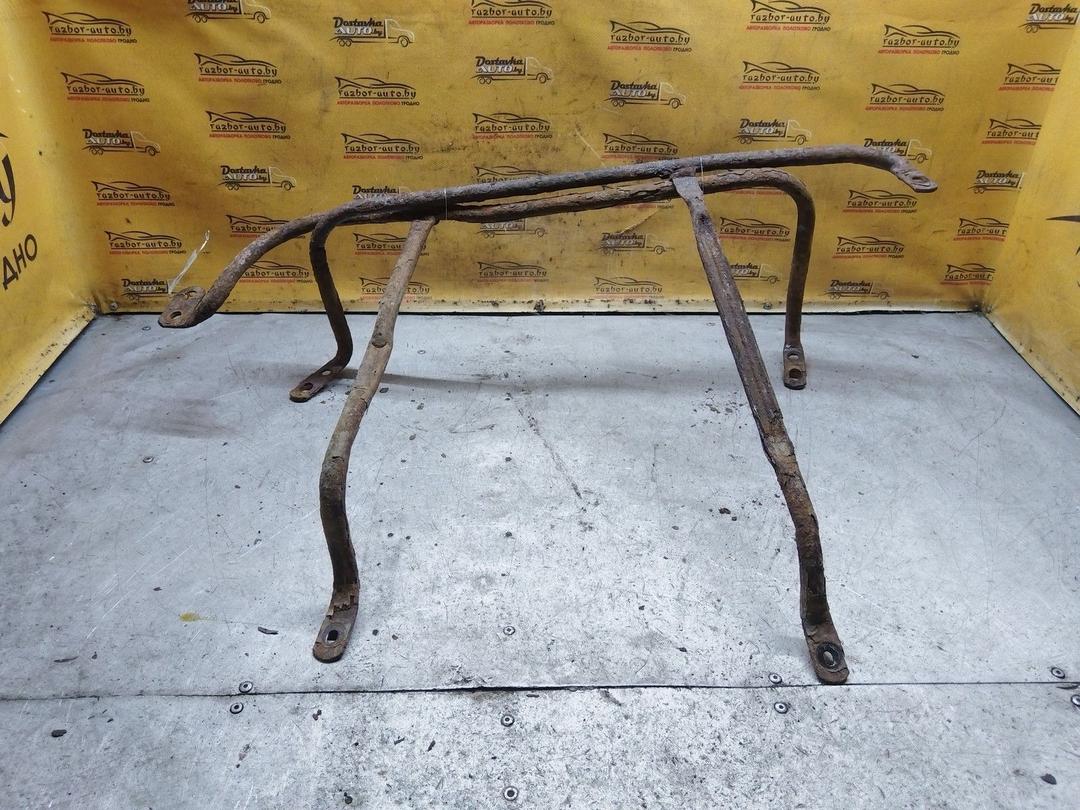 Крепление топливного бака 84DJAO Peugeot 406