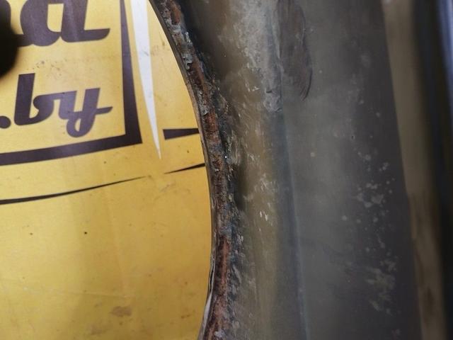 Крыло переднее правое 63R9IS BMW 3 E46 undefined