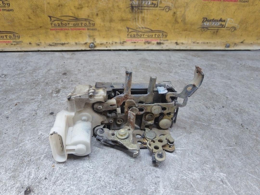 Замок двери передней правой 0JLH5N Fiat Punto купить с доставкой