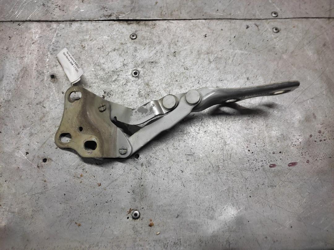 Петля капота SQRDU7 Opel Meriva - Фото 1