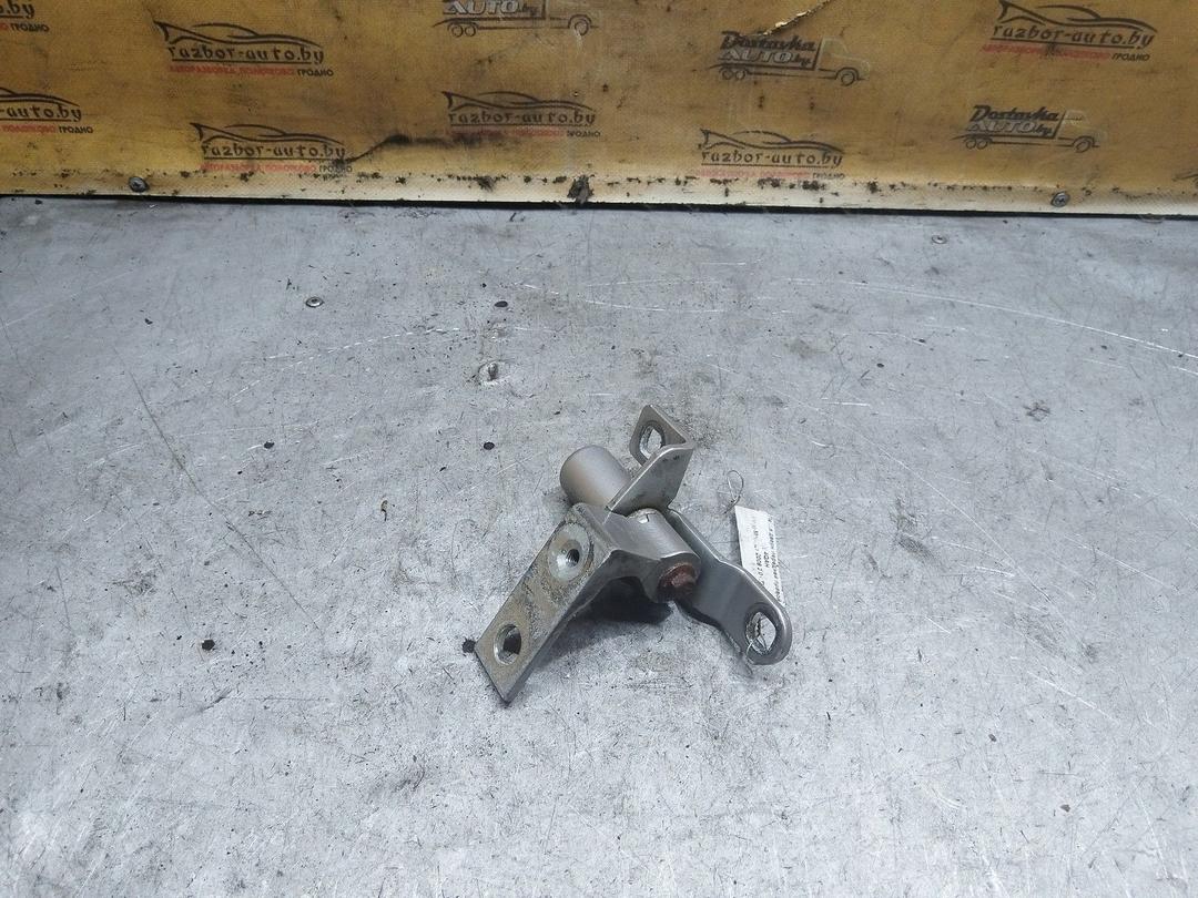 Петля двери передней правой CD4QAH Ford Mondeo купить в магазине запчастей бу