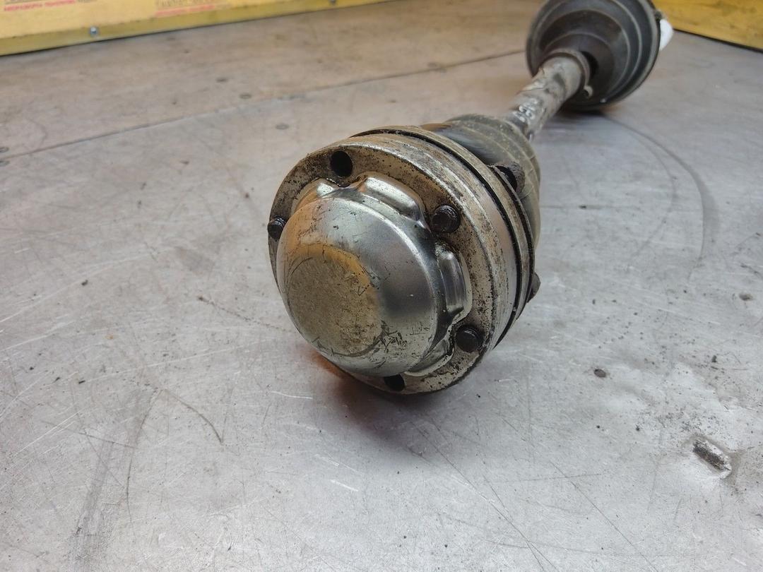 Полуось передняя левая (приводной вал, ШРУС) 2T858Z Volkswagen Passat - Фото 4