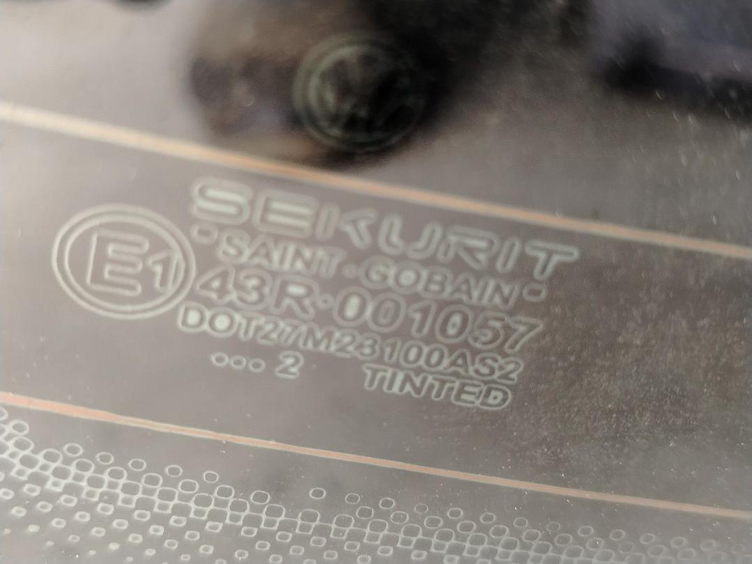 Стекло заднее 2UZG5U Volkswagen Passat - Фото 5
