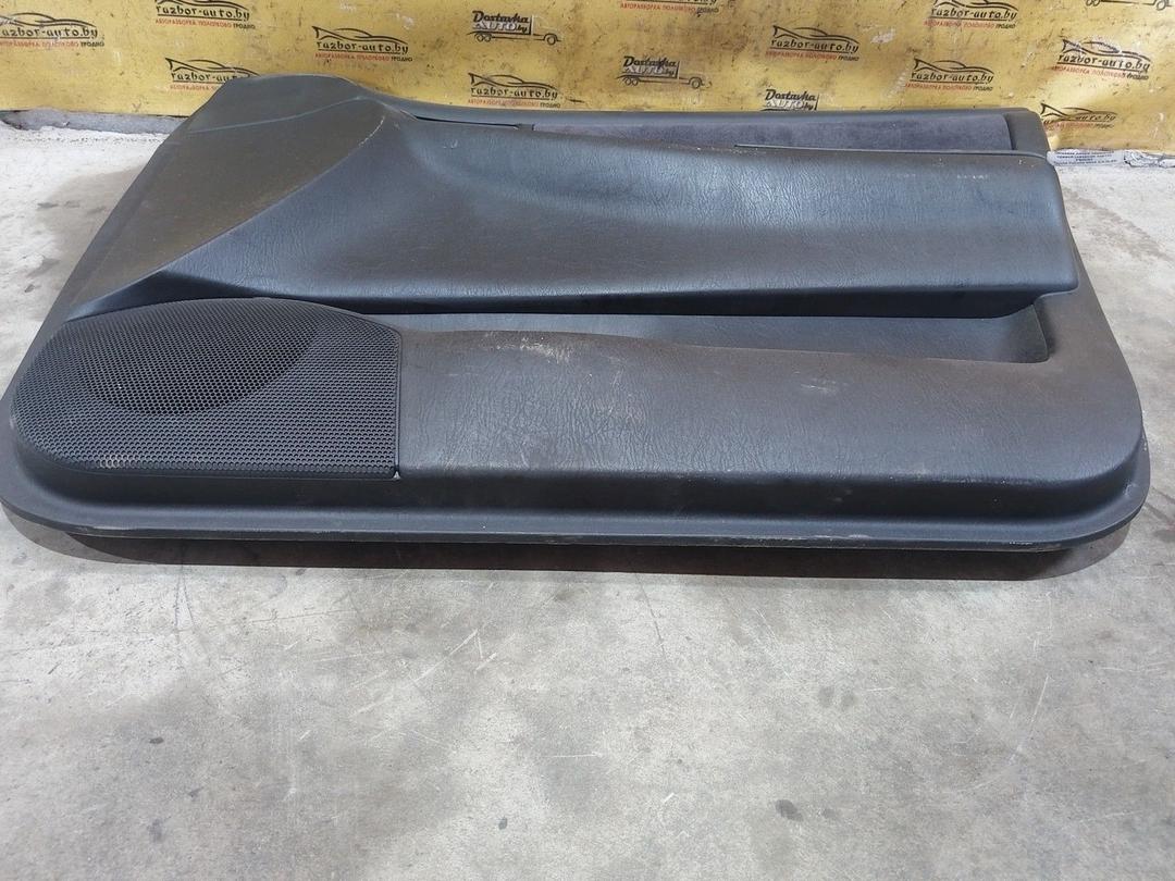 Обшивка двери передней правой (дверная карта) PS0D82 Toyota Corolla купить с доставкой