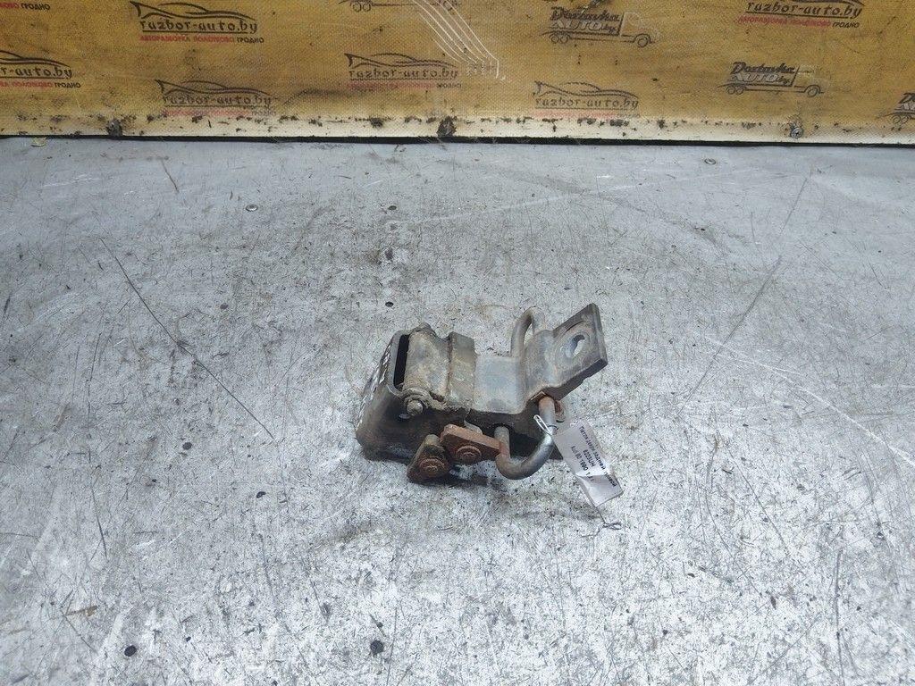 Петля двери задней правой 6223UH Audi 80 - Фото 1