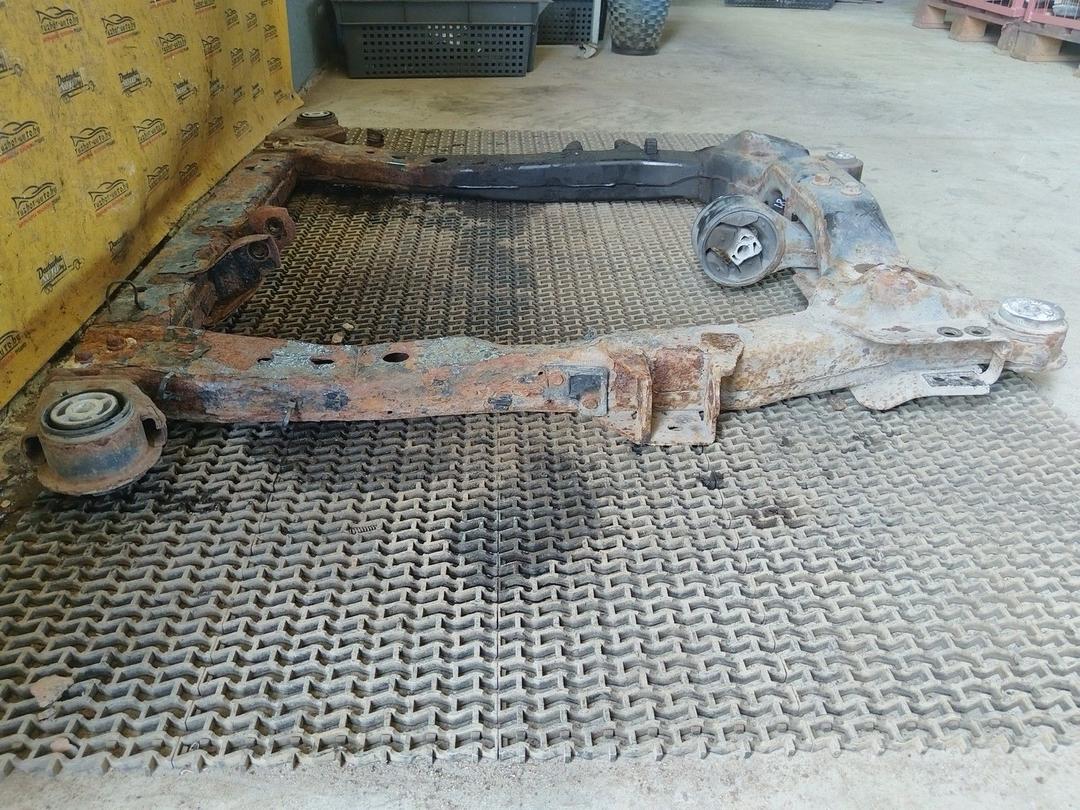 Балка подвески передняя (подрамник) AP233C Opel Insignia undefined