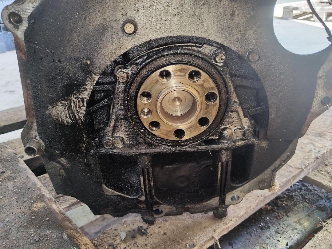 Блок цилиндров W3LA9P Mitsubishi Carisma undefined
