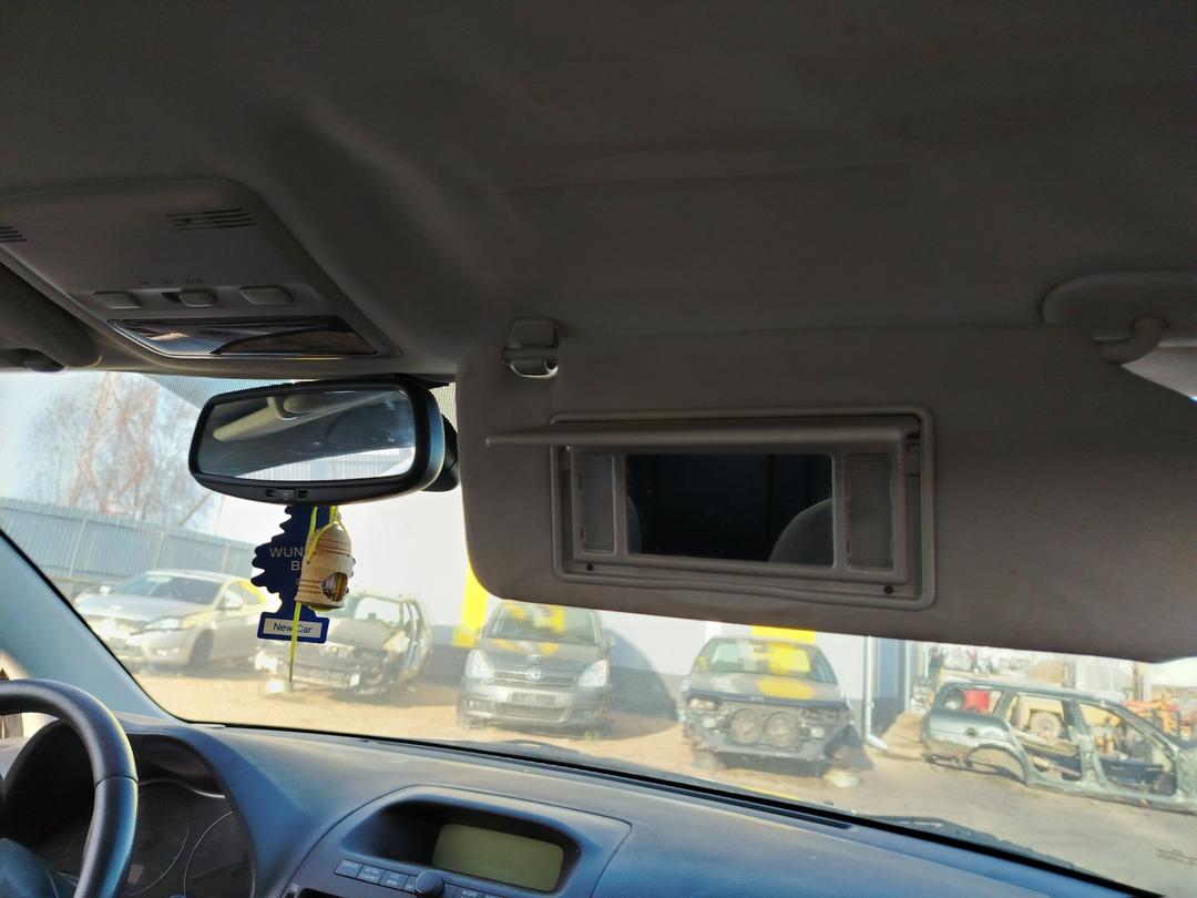 Козырек солнцезащитный 68P71W Toyota Avensis купить