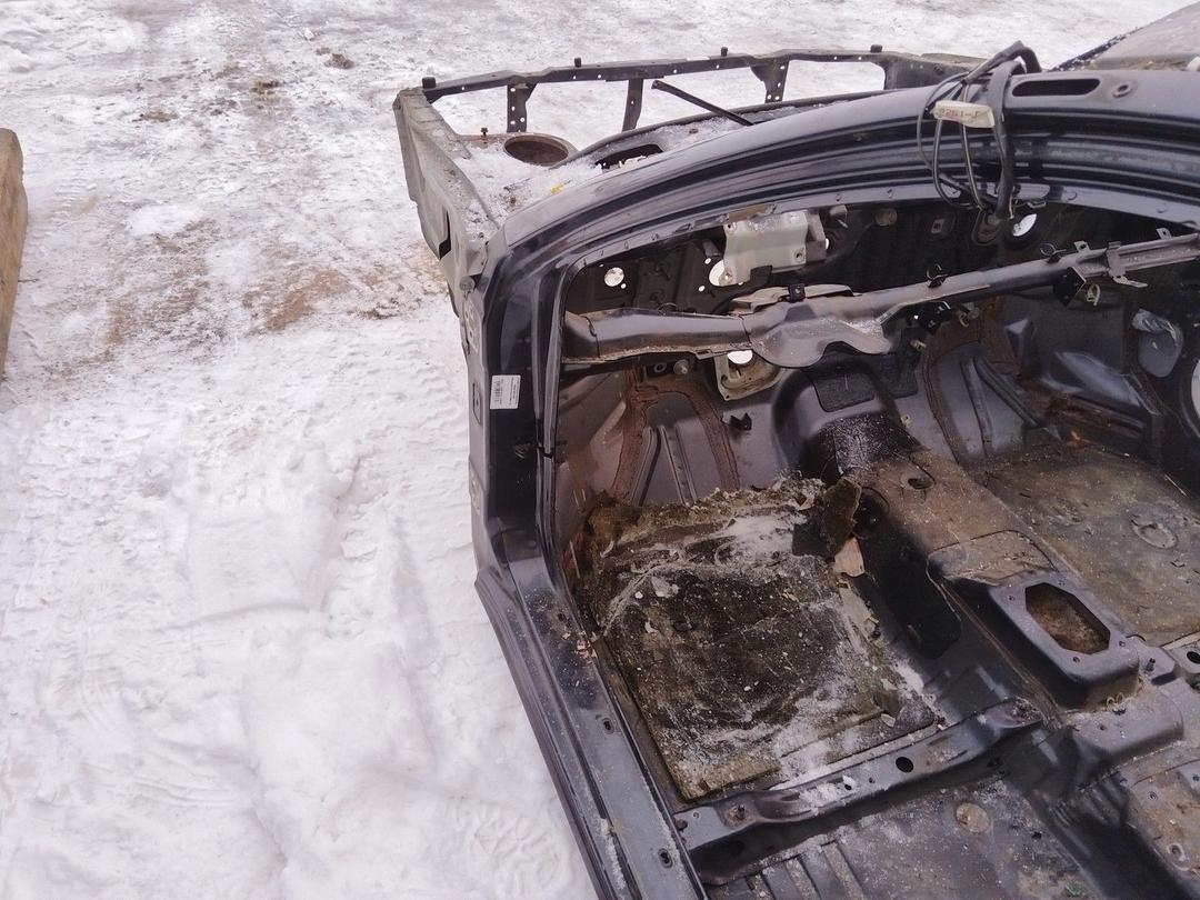 Стойка кузовная передняя левая S2C1IM Mitsubishi Carisma купить на авторазборке