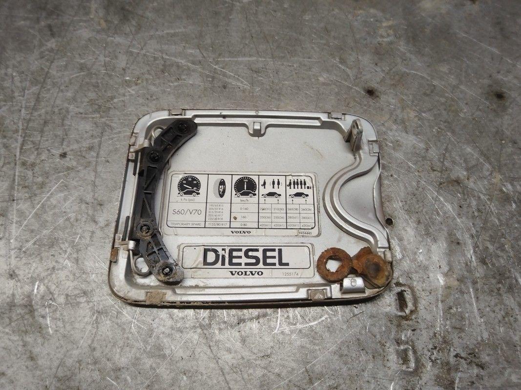 Лючок топливного бака F35Y03 Volvo V70 купить