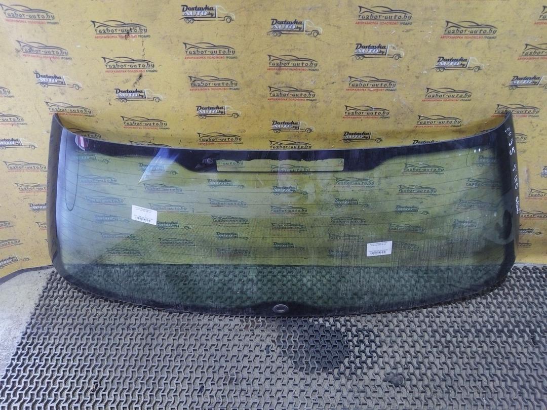 Стекло заднее FUYRZZ Audi A4