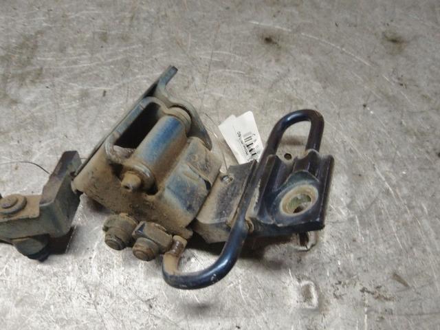 Петля двери задней правой MOM0UF Seat Altea купить