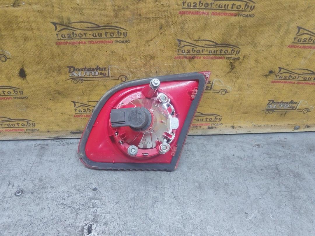 Фонарь крышки багажника левый 0GHRT4 Volkswagen Passat купить на авторазборке