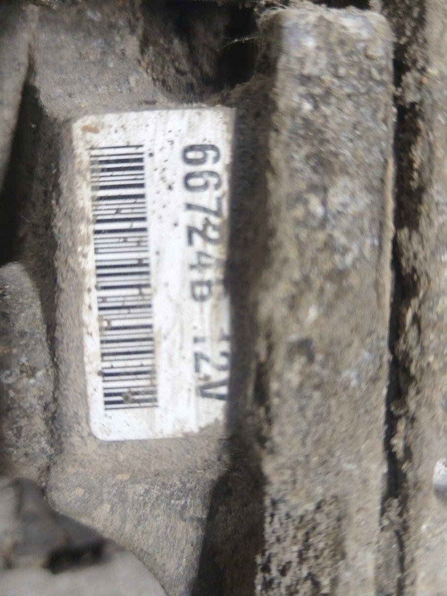 Автономный отопитель Q5YP41 Mazda MPV undefined