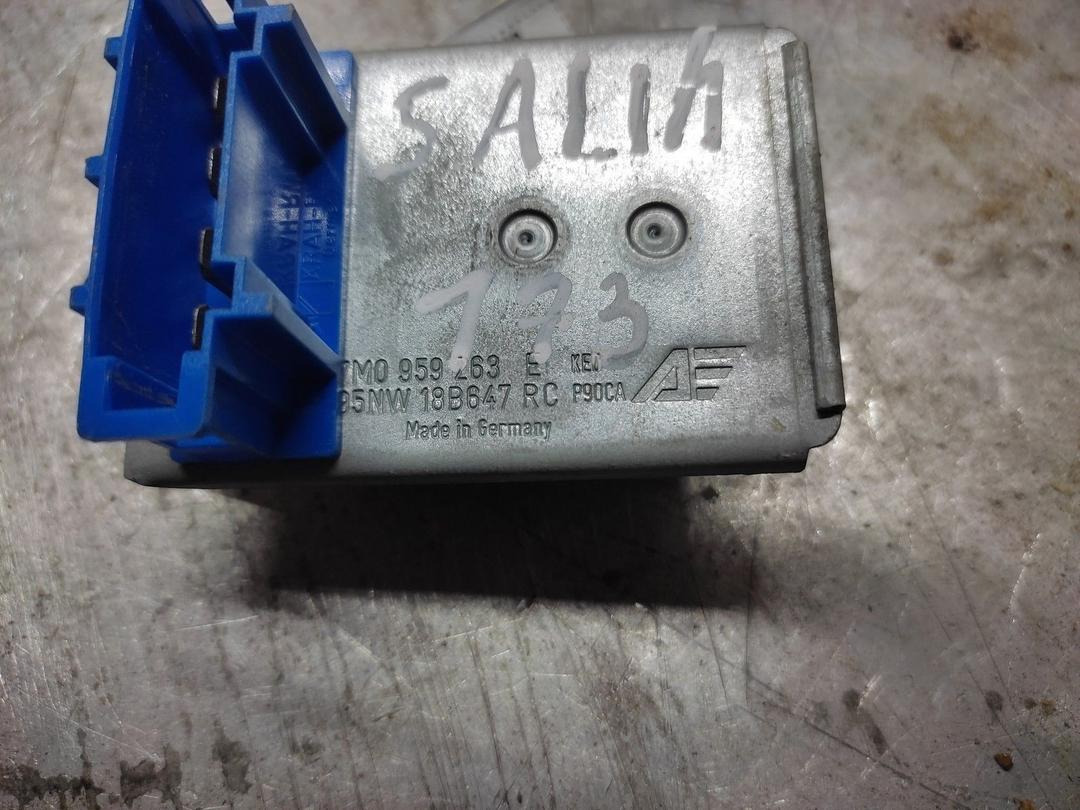 Сопротивление печки ILFWJC Seat Alhambra купить