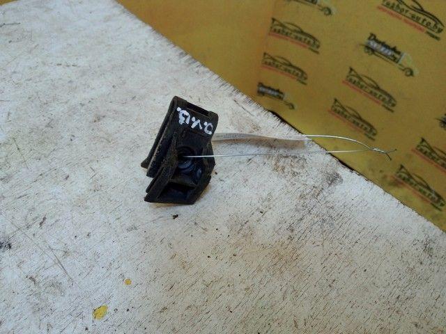 Кронштейн крепления бампера переднего SHTWJV Opel Vectra купить с доставкой