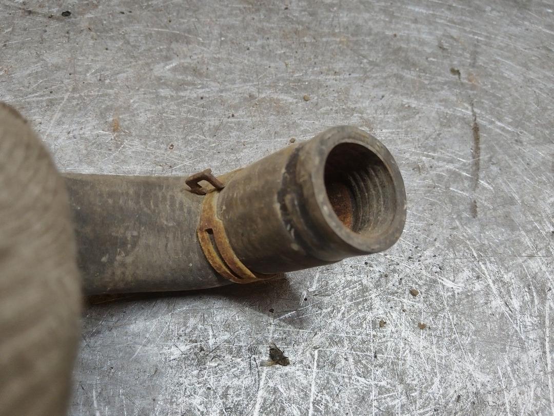 Патрубок (трубопровод, шланг) M9V81R Ford Escort купить в магазине запчастей бу