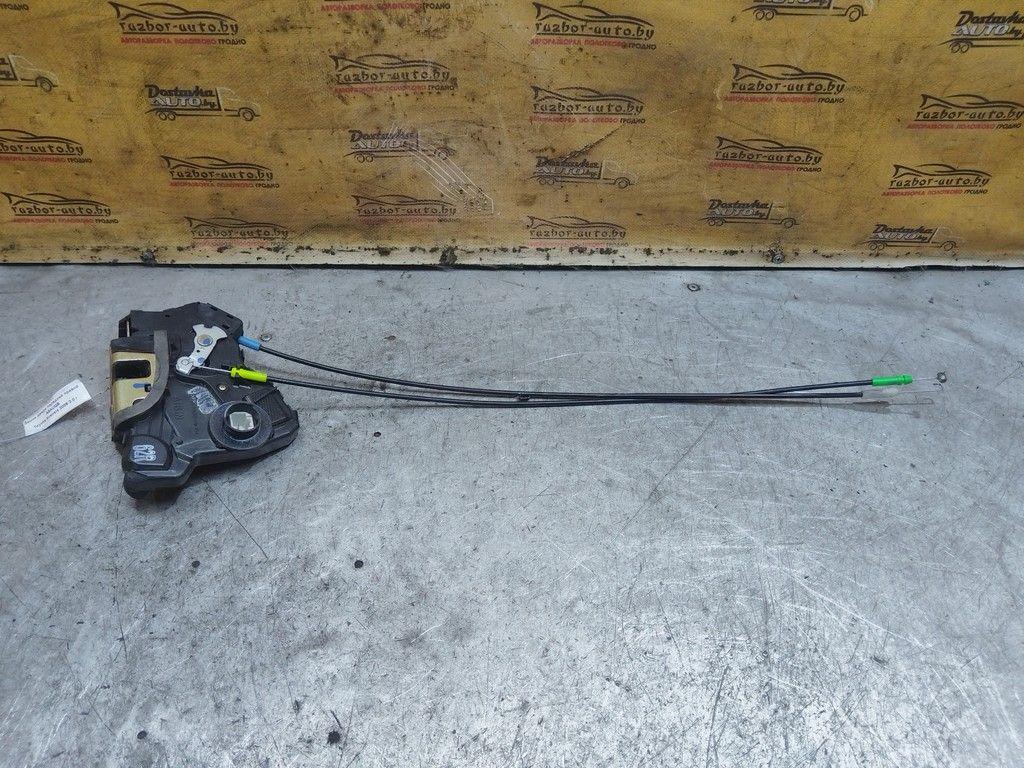 Замок двери передней правой A6AUQB Toyota Avensis - Фото 2