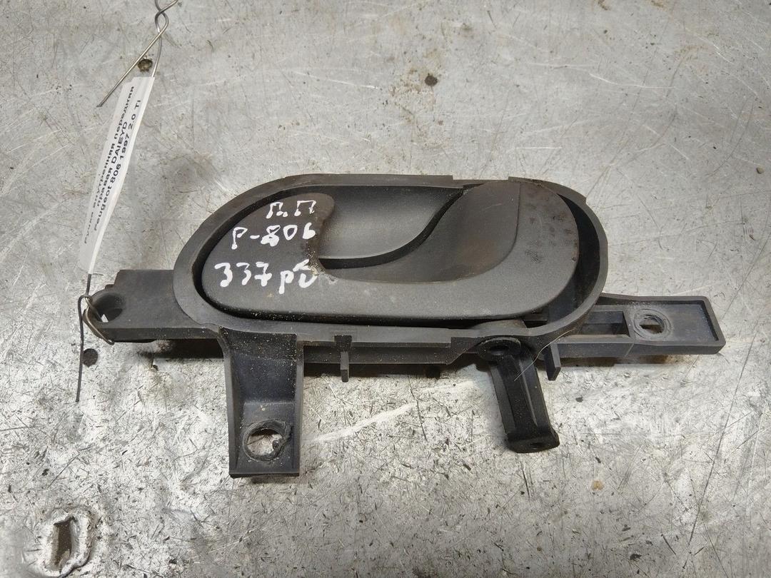 Ручка внутренняя передняя правая DAIEYD Peugeot 806 - Фото 1