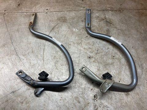 Петля крышки багажника XHF5NV Opel Vectra купить